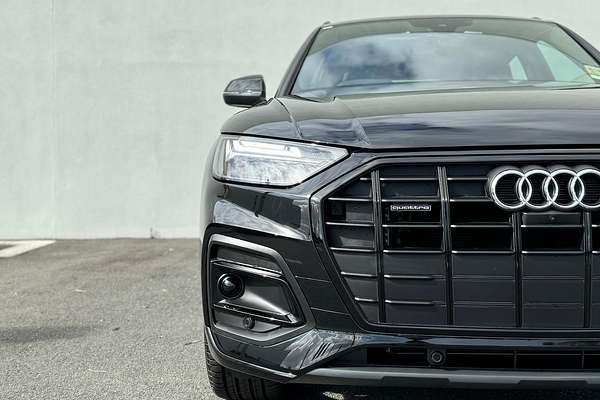 2024 Audi Q5 40 TDI Sport FY