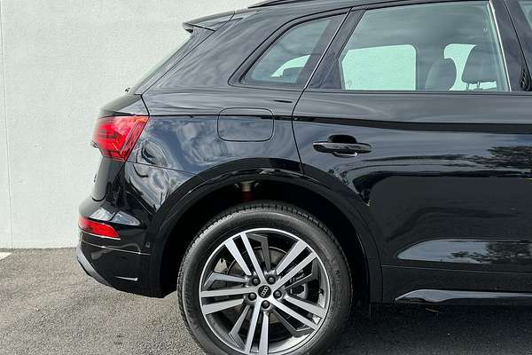 2024 Audi Q5 40 TDI Sport FY