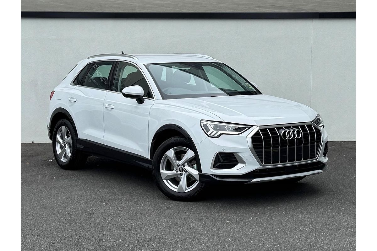 2024 Audi Q3 35 TFSI F3