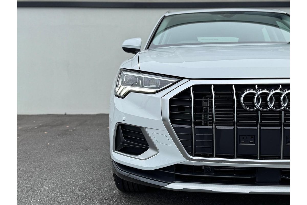 2024 Audi Q3 35 TFSI F3