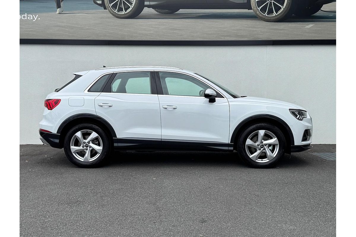2024 Audi Q3 35 TFSI F3