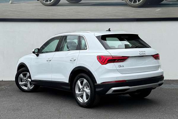 2024 Audi Q3 35 TFSI F3