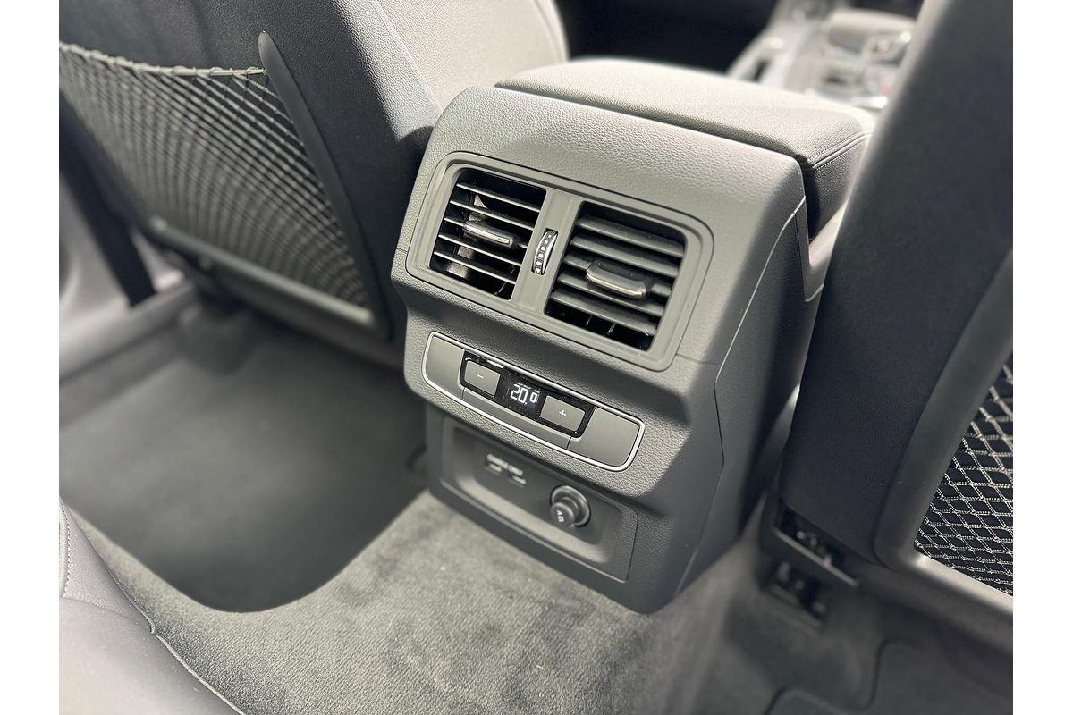 2024 Audi Q5 40 TDI Sport FY