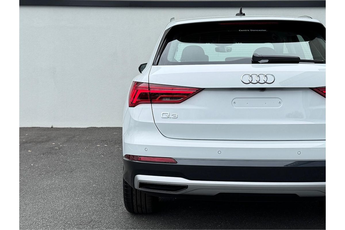 2024 Audi Q3 35 TFSI F3