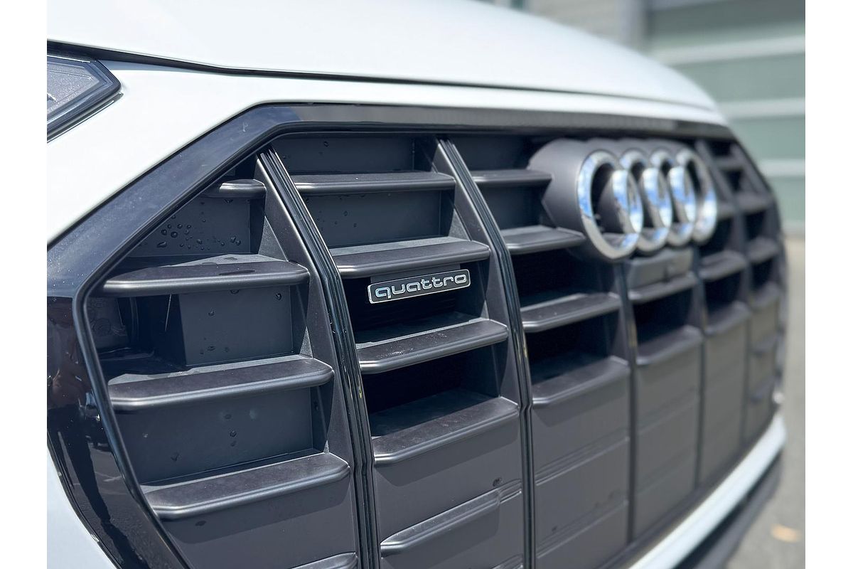 2024 Audi Q5 40 TDI Sport FY