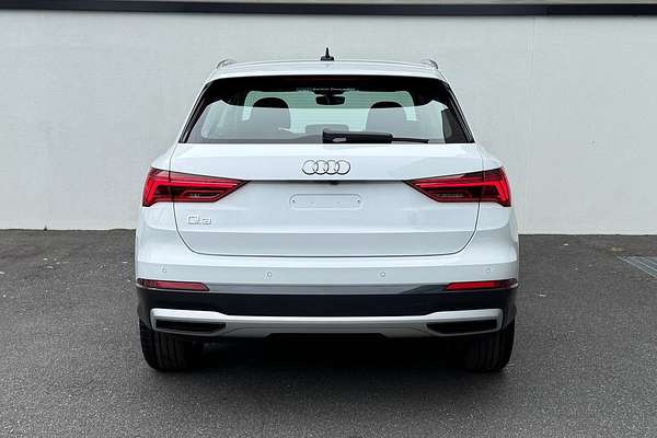2024 Audi Q3 35 TFSI F3
