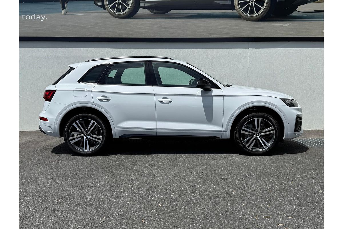 2024 Audi Q5 40 TDI Sport FY