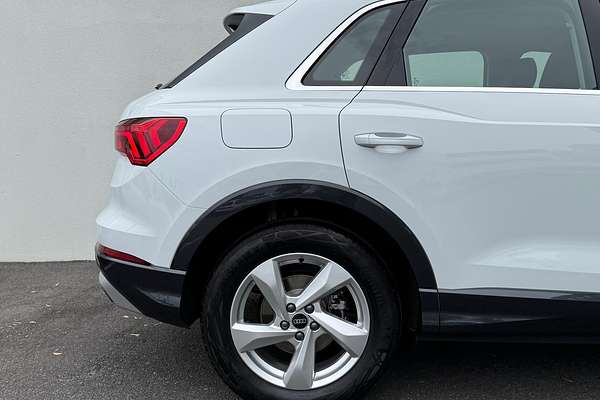 2024 Audi Q3 35 TFSI F3