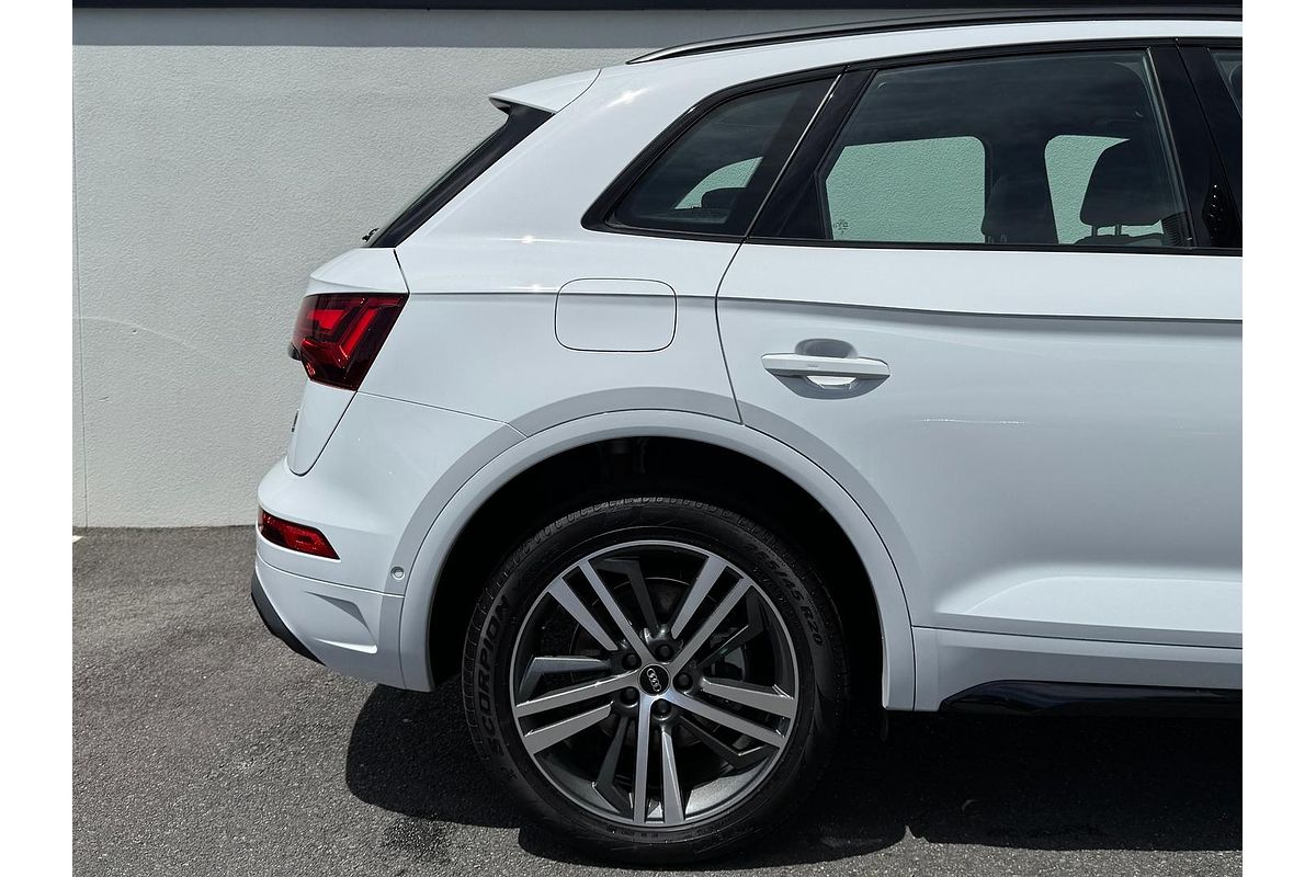 2024 Audi Q5 40 TDI Sport FY