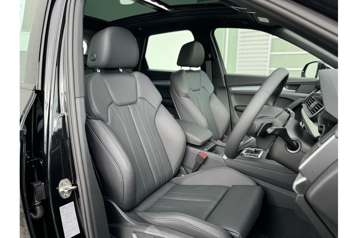 2024 Audi Q5 40 TDI Sport FY