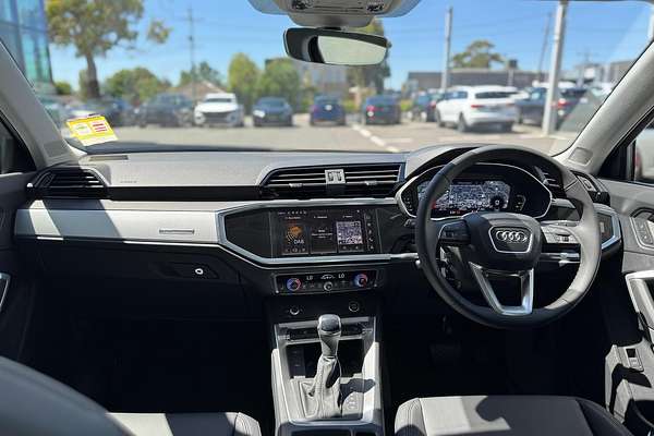 2024 Audi Q3 35 TFSI F3