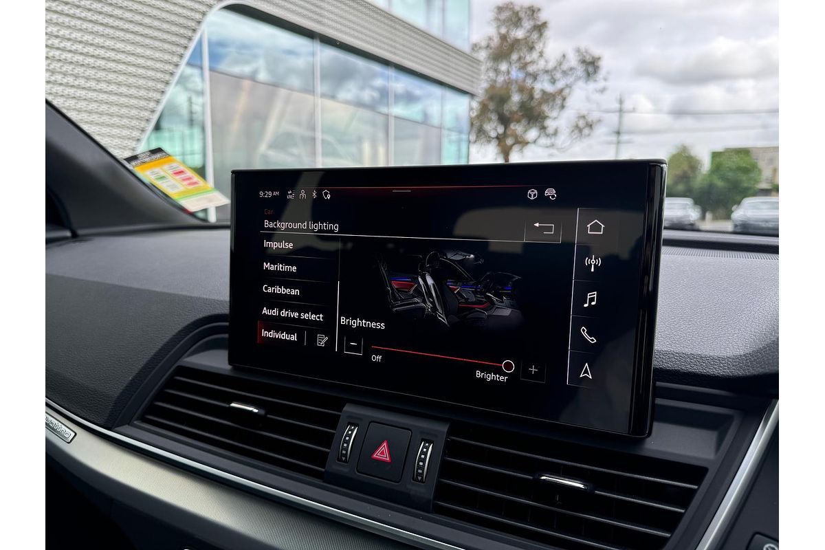 2024 Audi Q5 40 TDI Sport FY