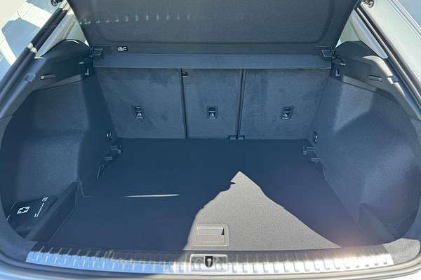 2024 Audi Q3 35 TFSI F3