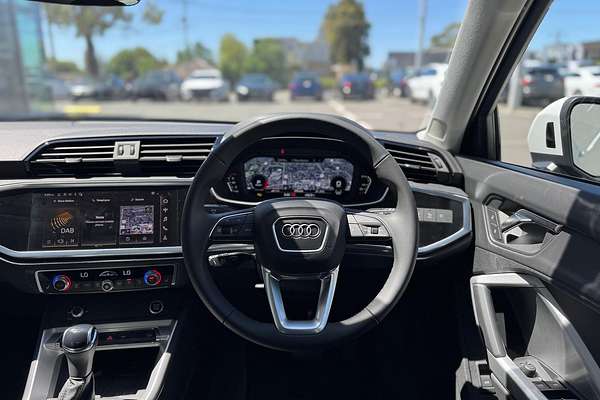 2024 Audi Q3 35 TFSI F3