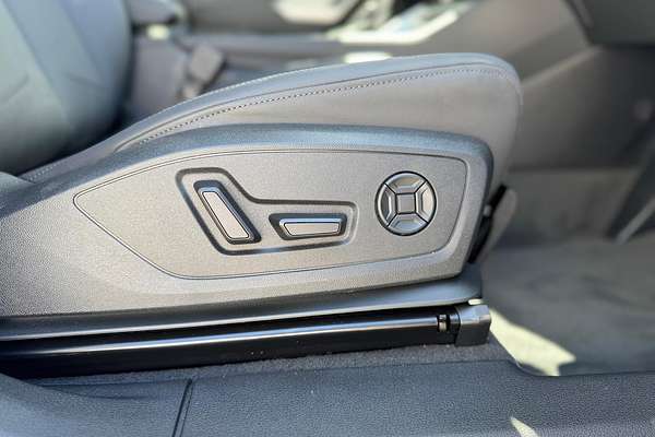 2024 Audi Q3 35 TFSI F3
