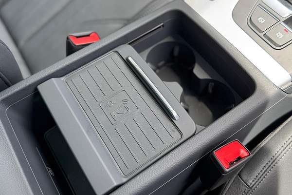 2024 Audi Q5 40 TDI Sport FY