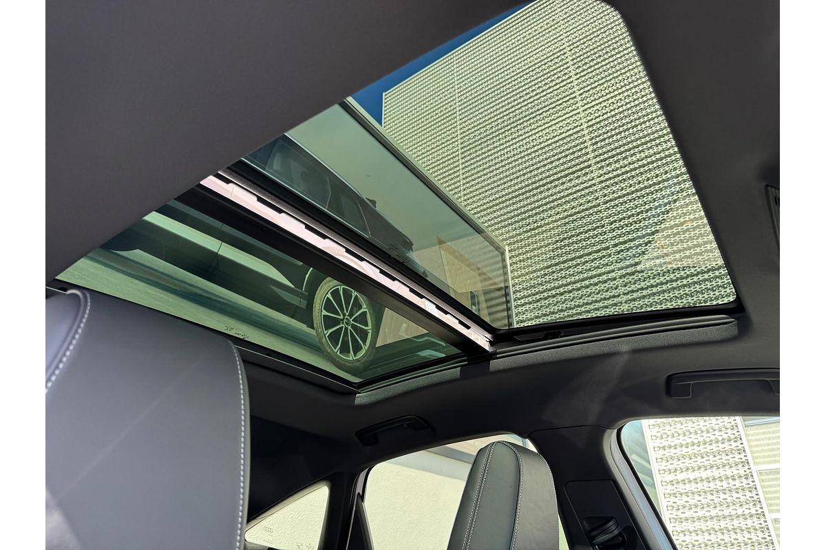 2024 Audi Q4 e-tron 55 F4