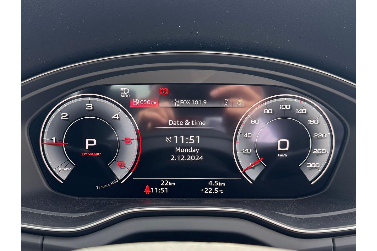 2024 Audi Q5 40 TDI Sport FY