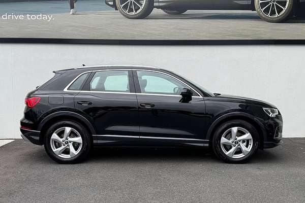 2024 Audi Q3 35 TFSI F3