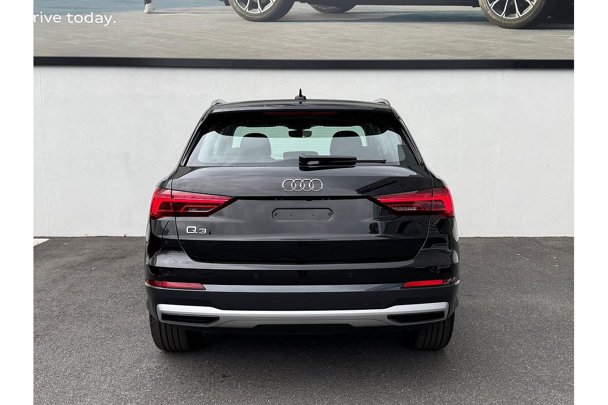 2024 Audi Q3 35 TFSI F3