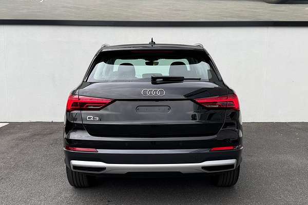 2024 Audi Q3 35 TFSI F3