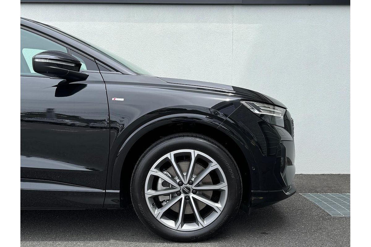 2024 Audi Q4 e-tron 55 F4