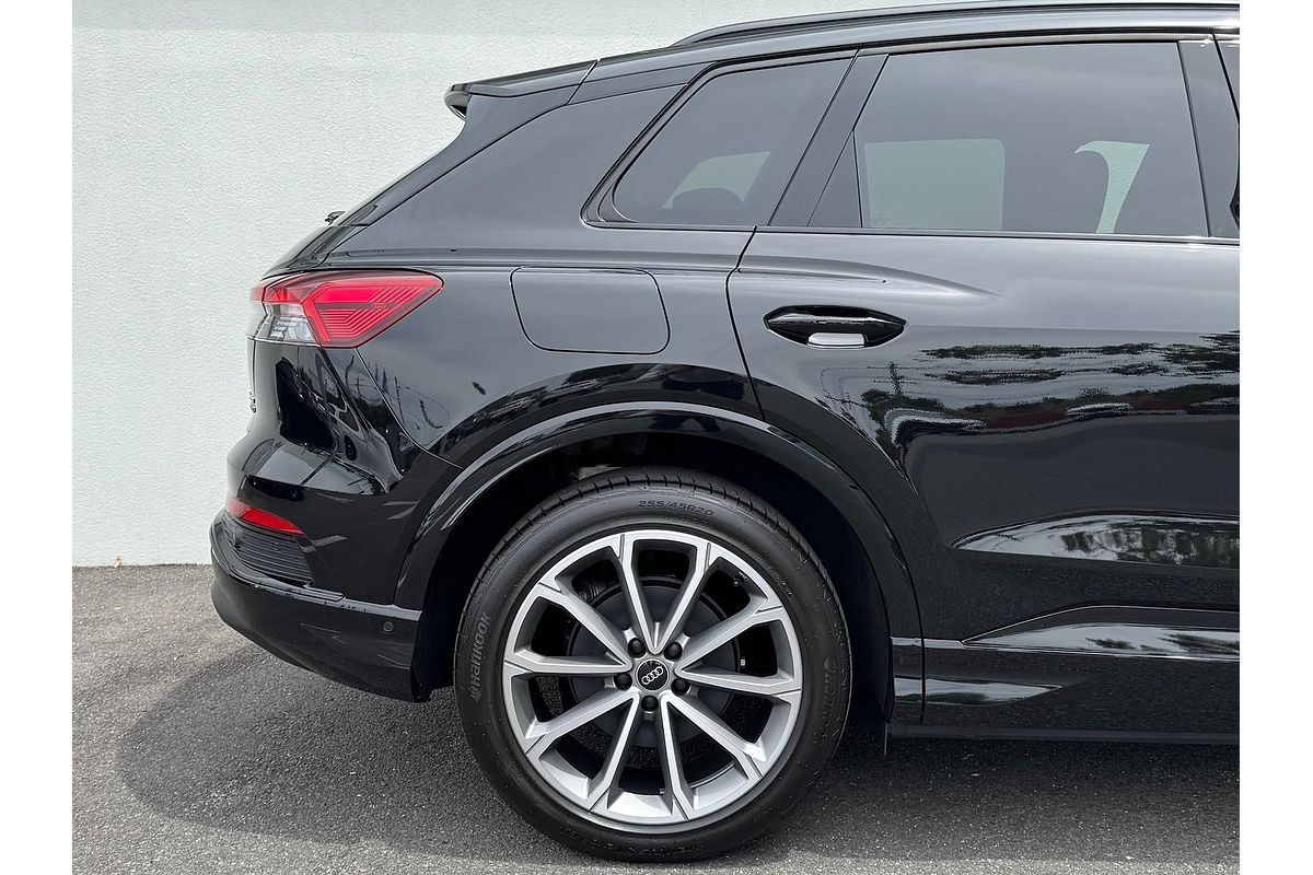 2024 Audi Q4 e-tron 55 F4