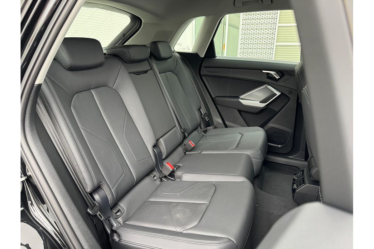 2024 Audi Q3 35 TFSI F3