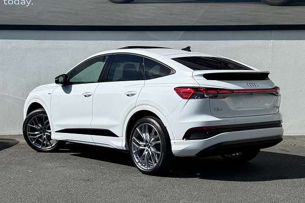 2024 Audi Q4 e-tron 55 F4