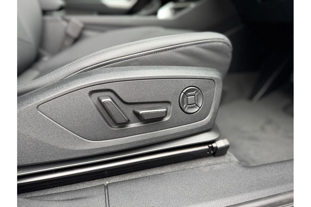 2024 Audi Q3 35 TFSI F3