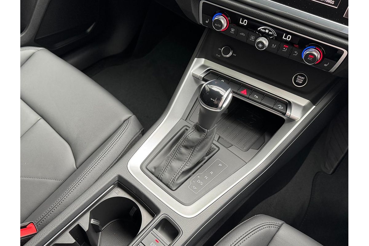 2024 Audi Q3 35 TFSI F3