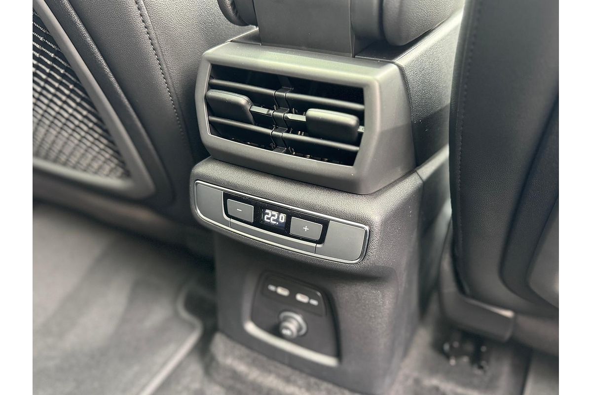 2024 Audi Q4 e-tron 55 F4
