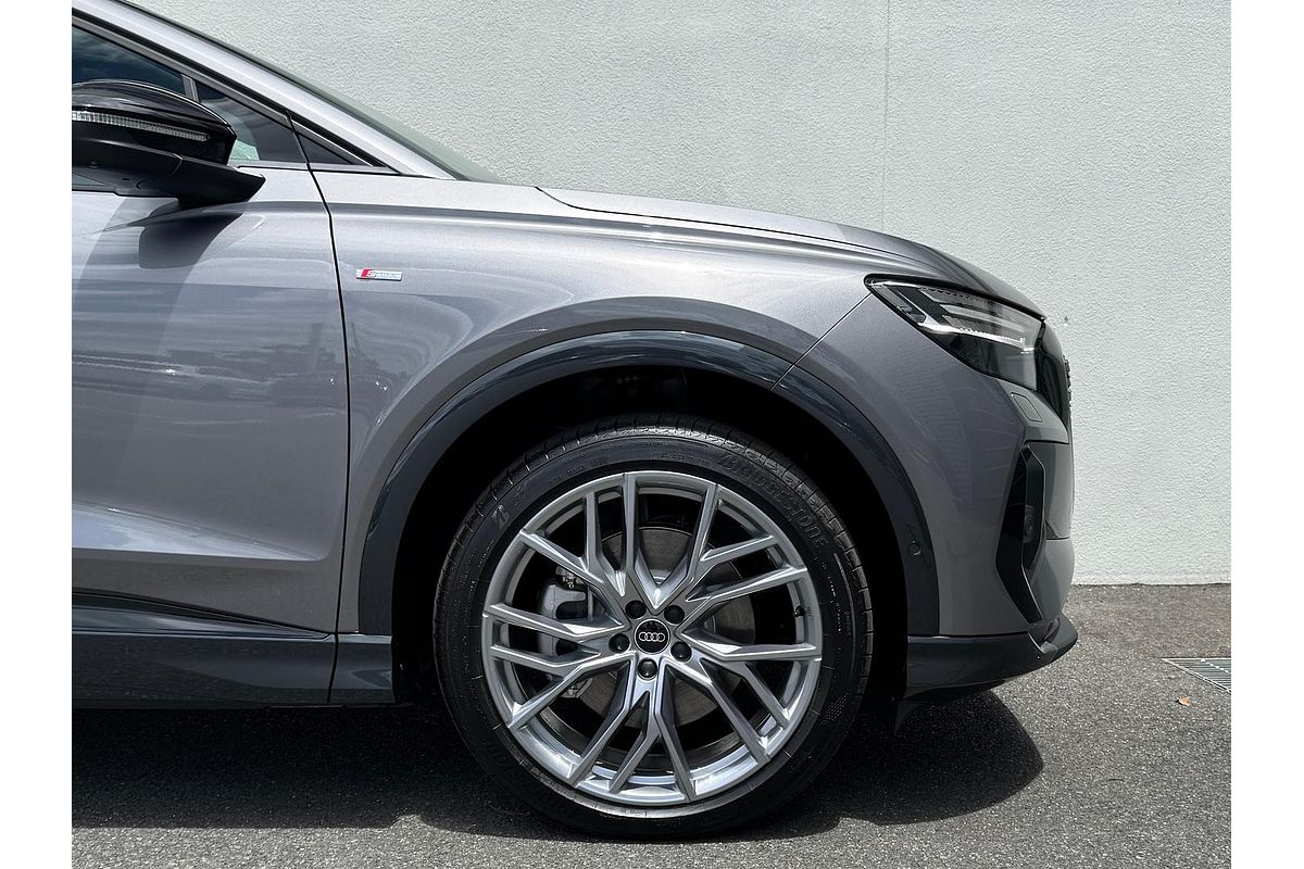 2024 Audi Q4 e-tron 55 F4