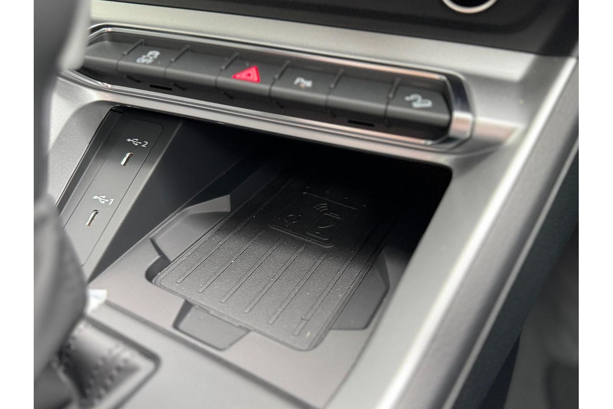 2024 Audi Q3 35 TFSI F3