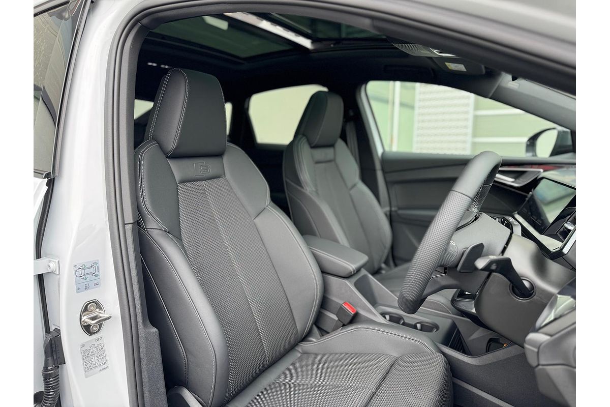 2024 Audi Q4 e-tron 45 F4