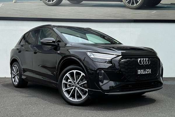 2024 Audi Q4 e-tron 55 F4