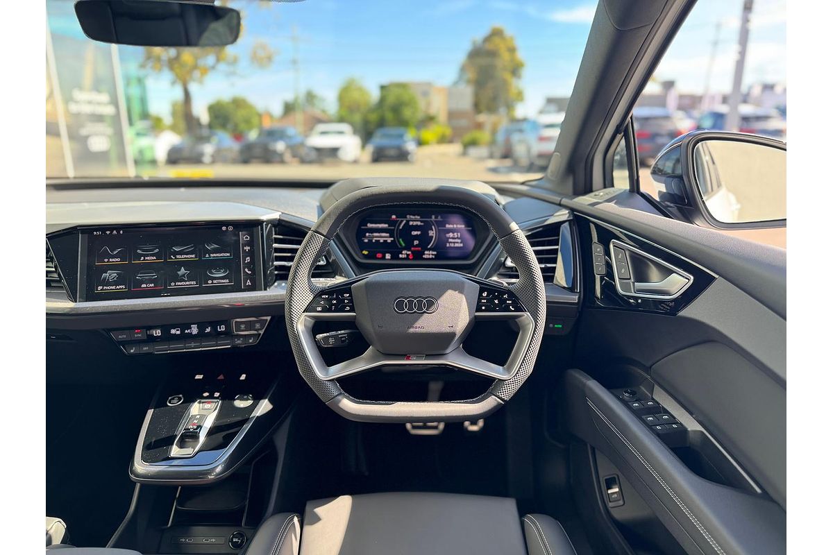 2024 Audi Q4 e-tron 55 F4