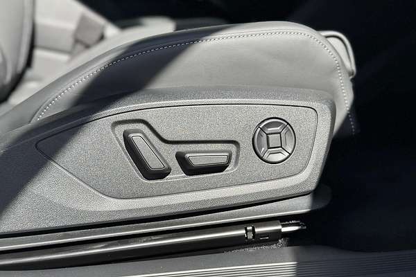 2024 Audi Q4 e-tron 55 F4