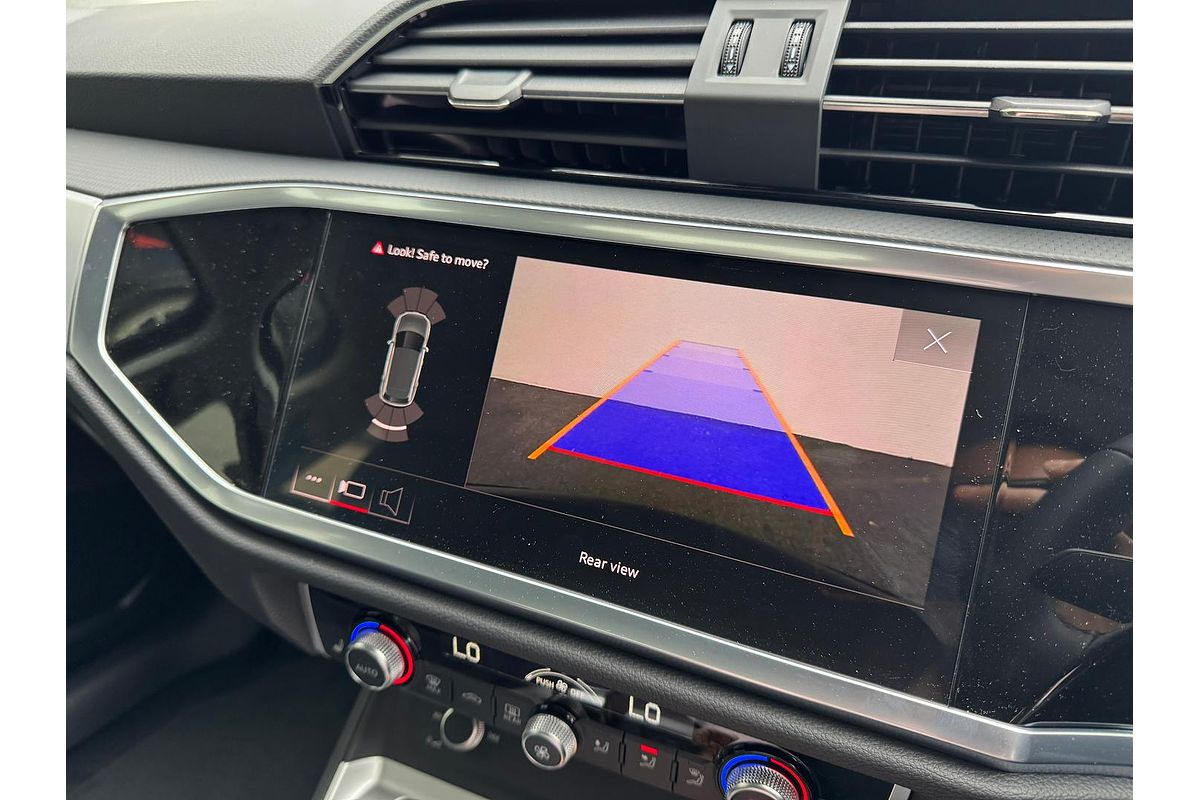 2024 Audi Q3 35 TFSI F3
