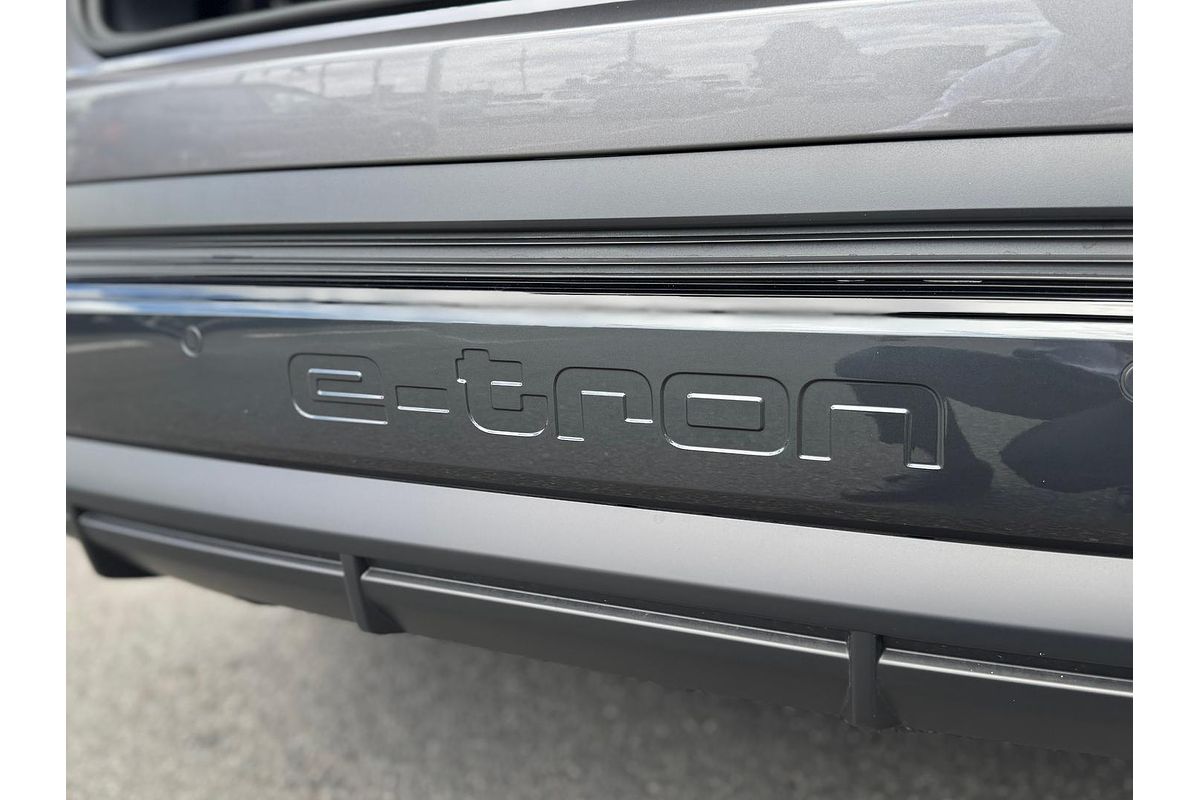 2024 Audi Q4 e-tron 55 F4