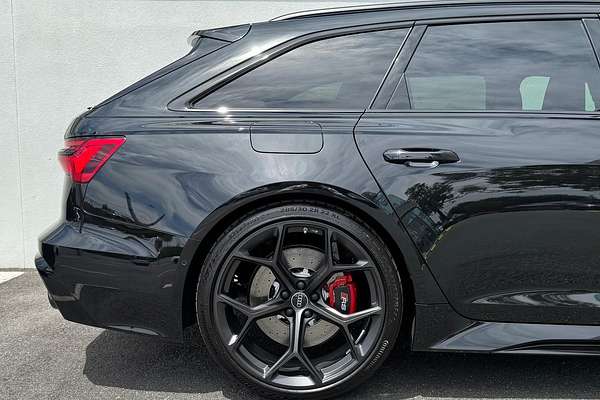2024 Audi RS6 Performance C8
