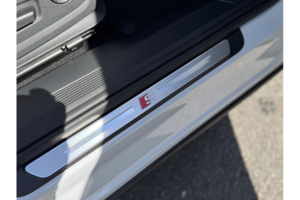 2024 Audi Q4 e-tron 55 F4