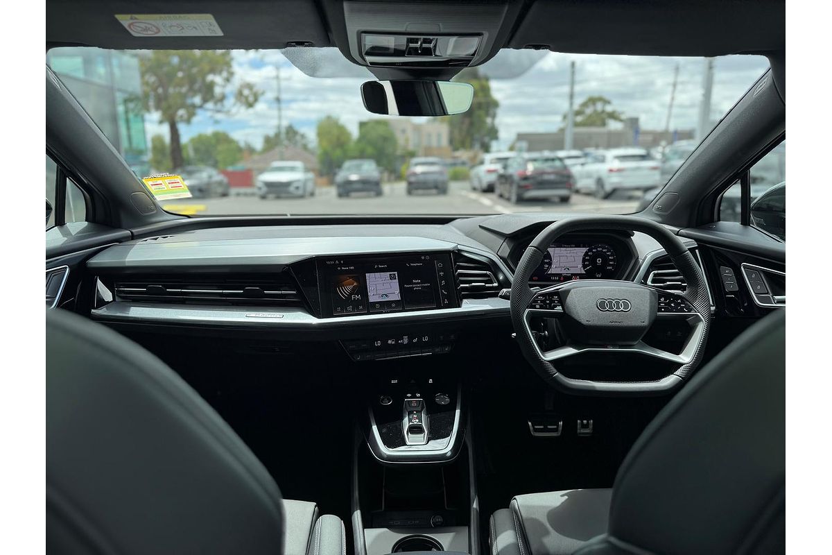 2024 Audi Q4 e-tron 55 F4