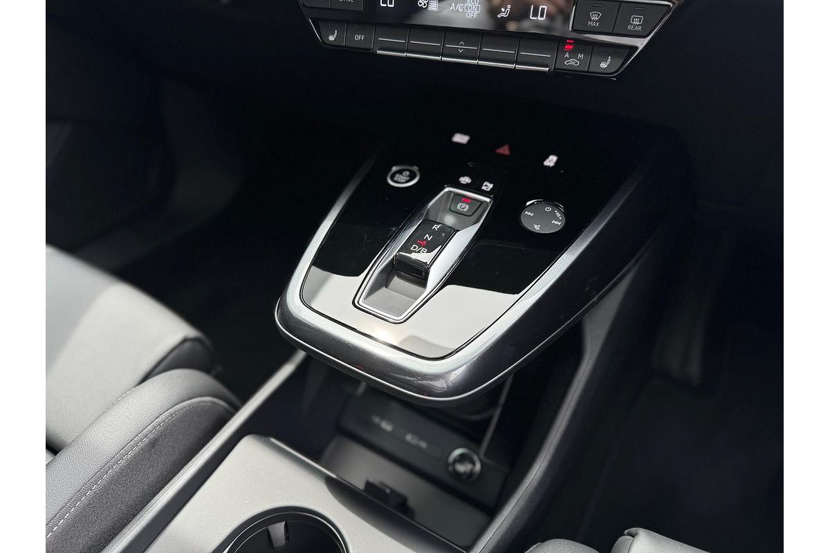 2024 Audi Q4 e-tron 55 F4