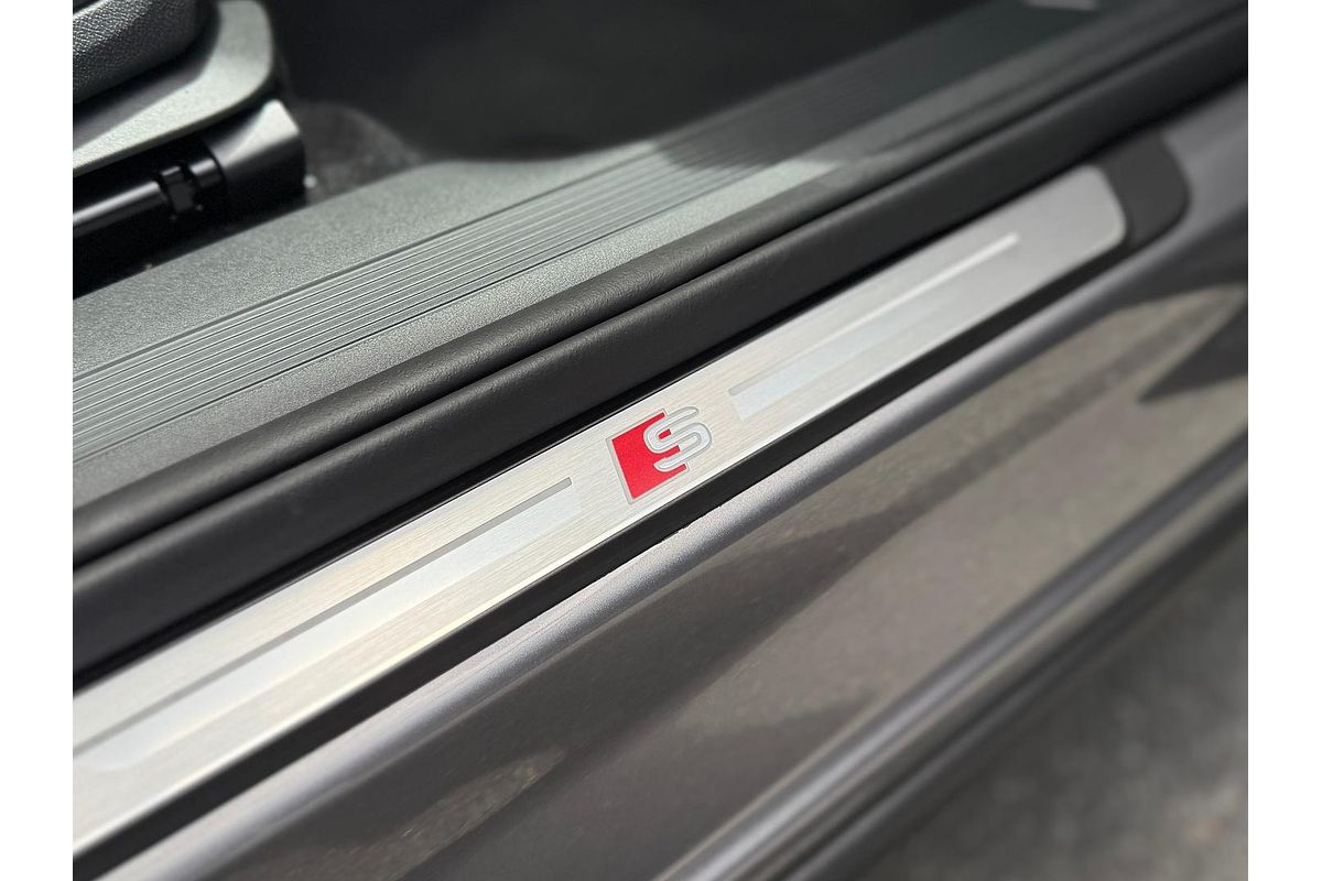 2024 Audi Q4 e-tron 55 F4