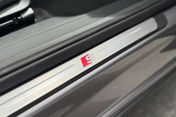 2024 Audi Q4 e-tron 55 F4