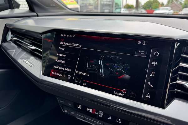 2024 Audi Q4 e-tron 55 F4