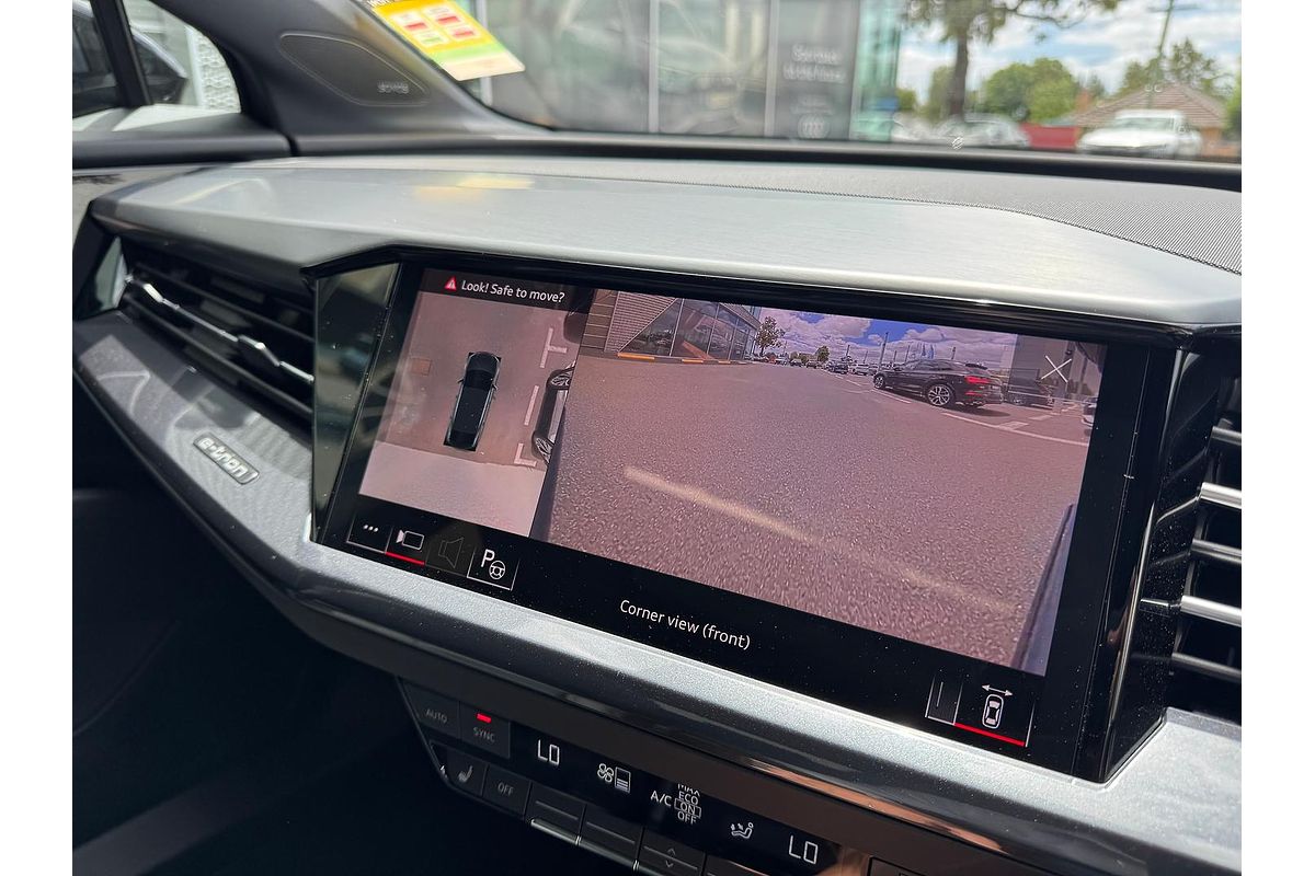 2024 Audi Q4 e-tron 55 F4