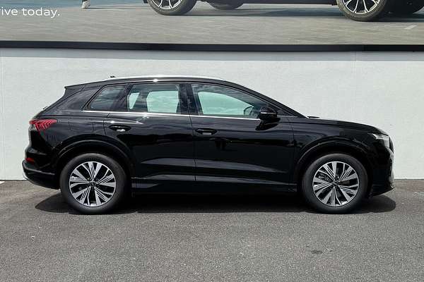 2024 Audi Q4 e-tron 45 F4
