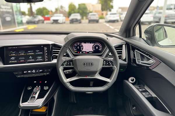 2024 Audi Q4 e-tron 45 F4